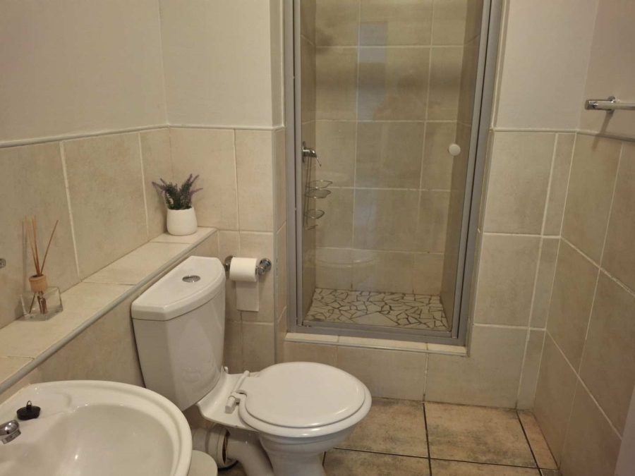 To Let 2 Bedroom Property for Rent in Morningside Gauteng