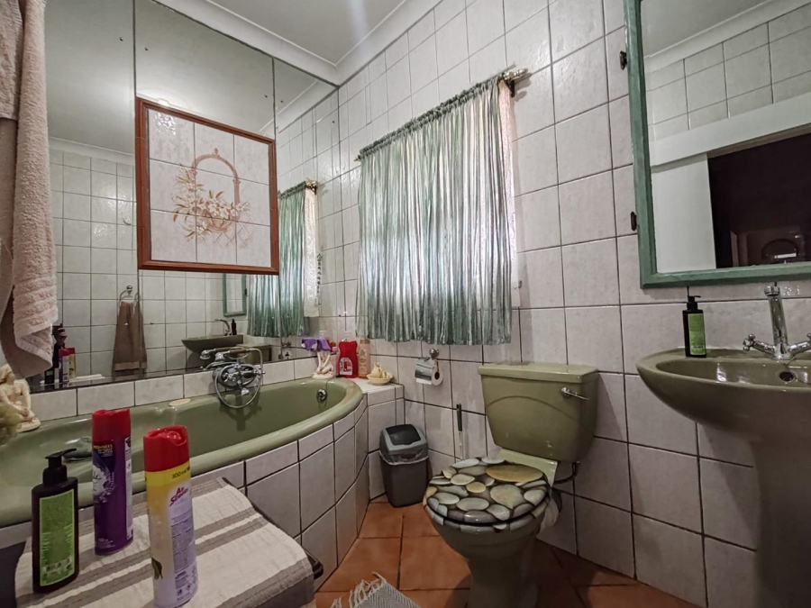 3 Bedroom Property for Sale in Northmead Gauteng