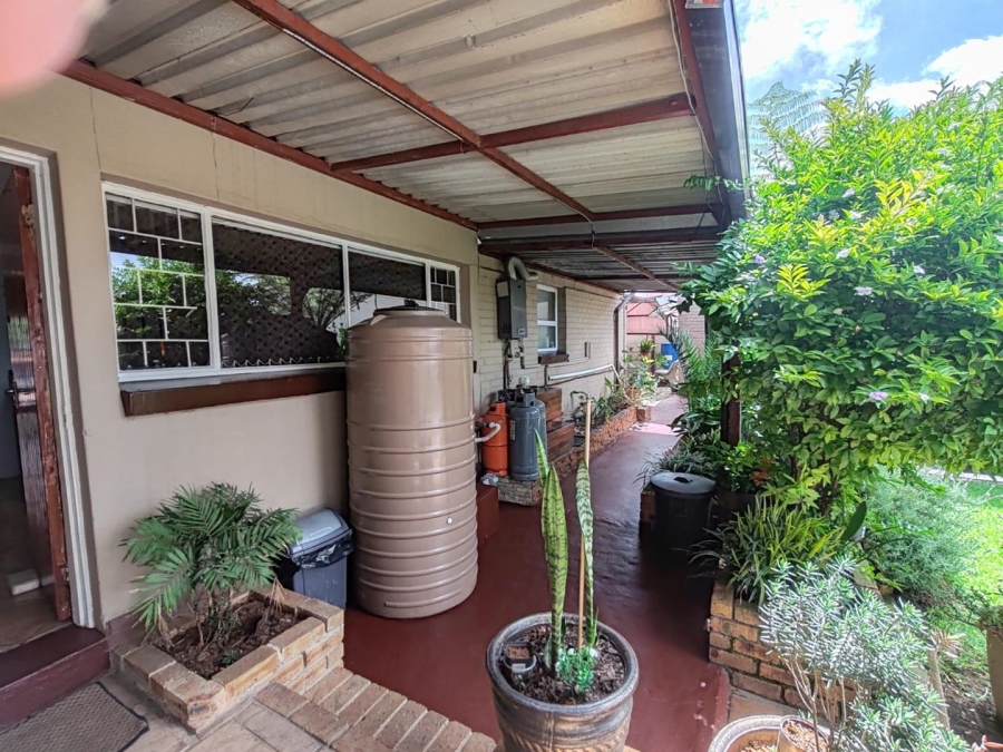 3 Bedroom Property for Sale in Northmead Gauteng