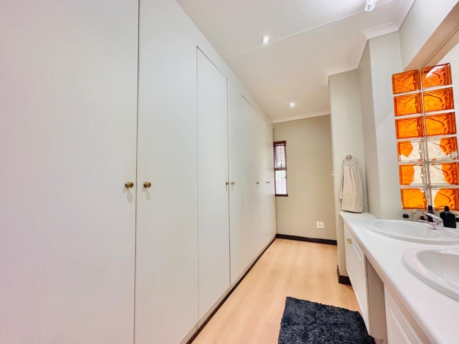 To Let 3 Bedroom Property for Rent in Dainfern Golf Estate Gauteng