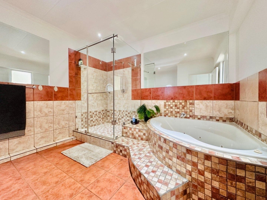 To Let 3 Bedroom Property for Rent in Dainfern Golf Estate Gauteng