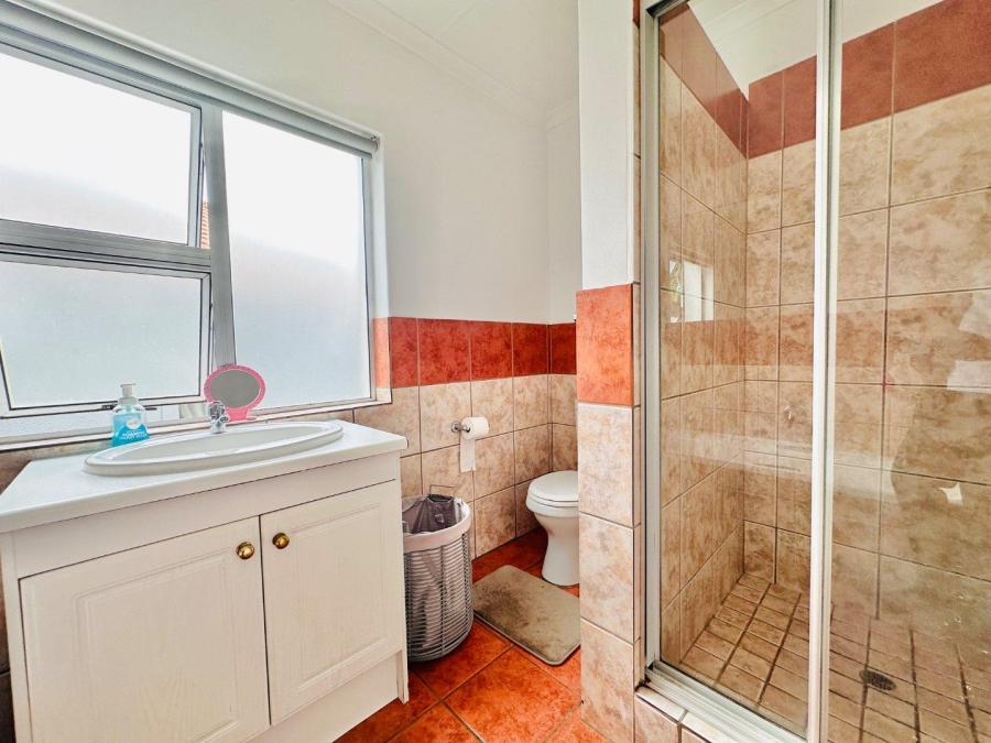 To Let 3 Bedroom Property for Rent in Dainfern Golf Estate Gauteng