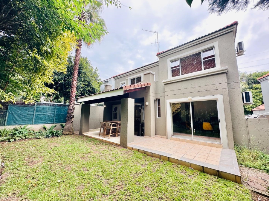 To Let 3 Bedroom Property for Rent in Dainfern Golf Estate Gauteng