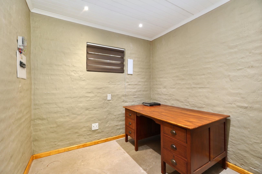 To Let 2 Bedroom Property for Rent in Buccleuch Gauteng