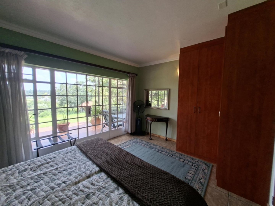 To Let 1 Bedroom Property for Rent in Buccleuch Gauteng