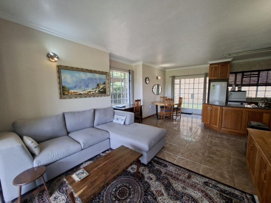 To Let 1 Bedroom Property for Rent in Buccleuch Gauteng