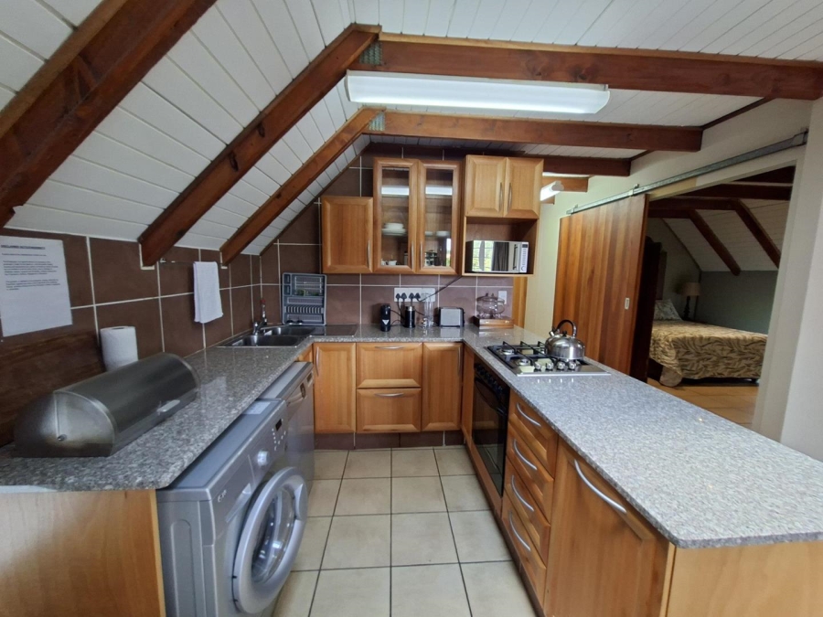 To Let 1 Bedroom Property for Rent in Buccleuch Gauteng