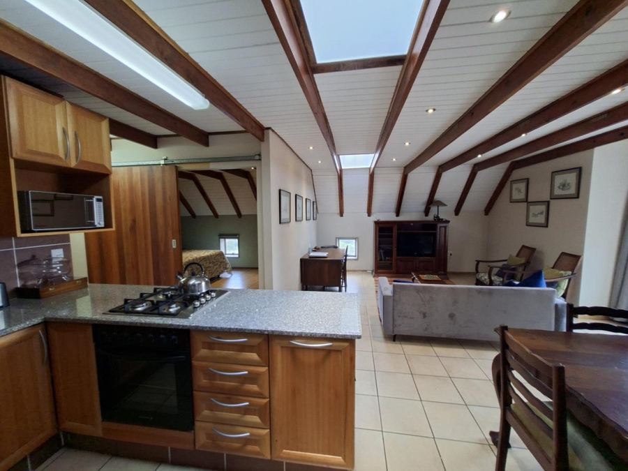 To Let 1 Bedroom Property for Rent in Buccleuch Gauteng