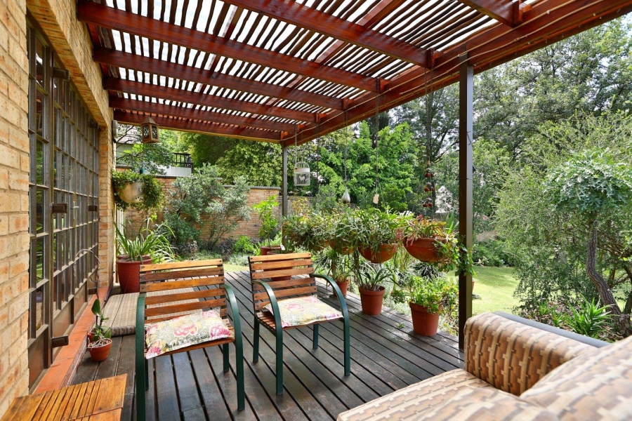 To Let 5 Bedroom Property for Rent in Buccleuch Gauteng