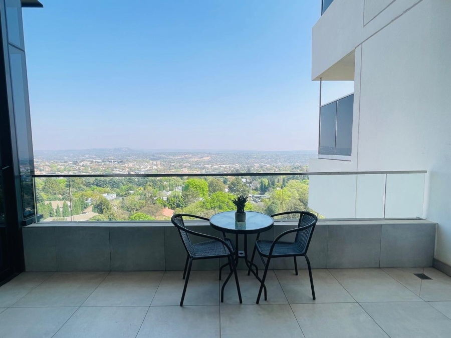 To Let 2 Bedroom Property for Rent in Illovo Gauteng