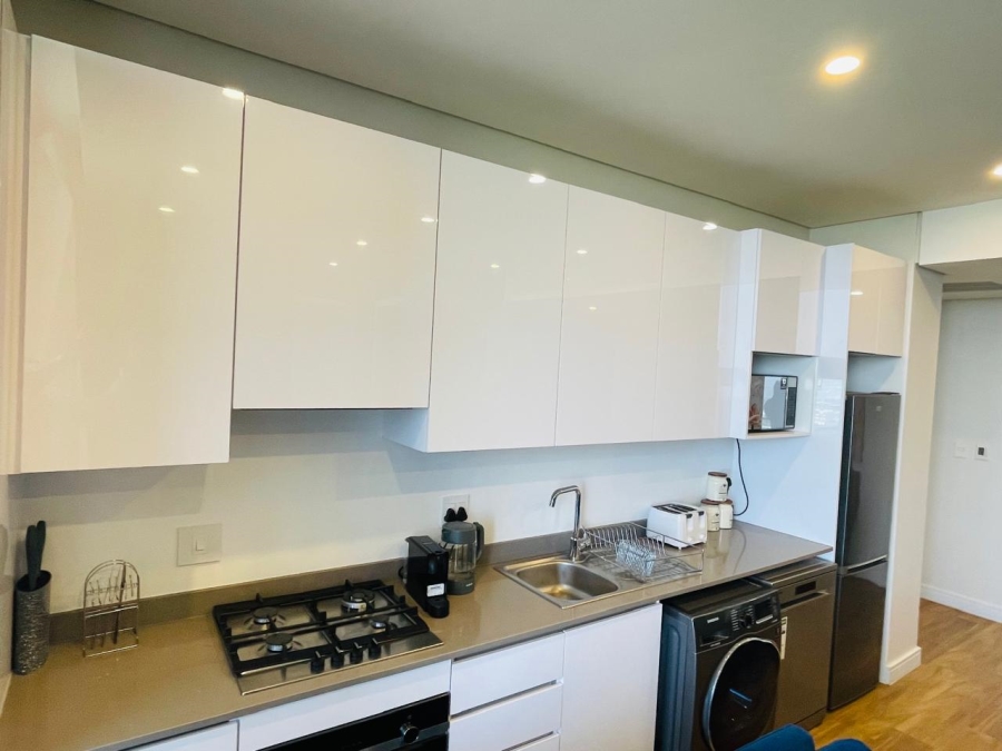 To Let 2 Bedroom Property for Rent in Illovo Gauteng