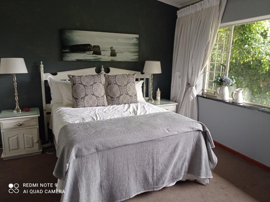 To Let 2 Bedroom Property for Rent in Linden Gauteng