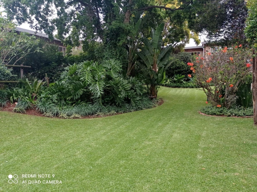 To Let 2 Bedroom Property for Rent in Linden Gauteng