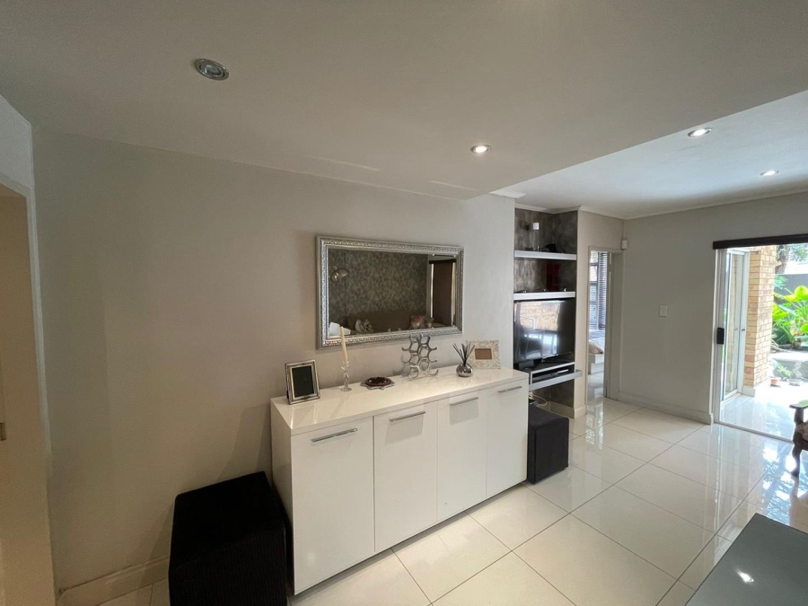 To Let 2 Bedroom Property for Rent in Morningside Gauteng