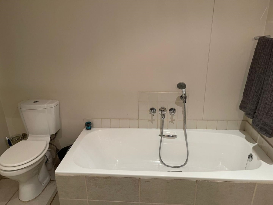 To Let 2 Bedroom Property for Rent in Morningside Gauteng