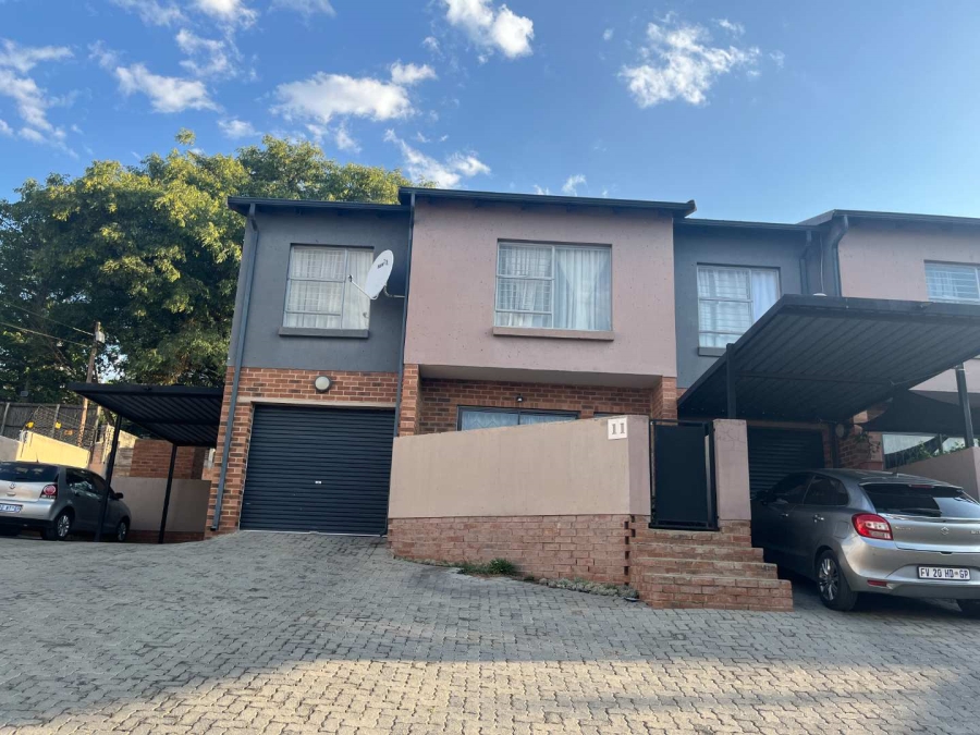 3 Bedroom Property for Sale in Ferndale Gauteng