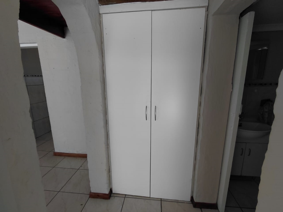 To Let 2 Bedroom Property for Rent in Bridle Park A H Gauteng