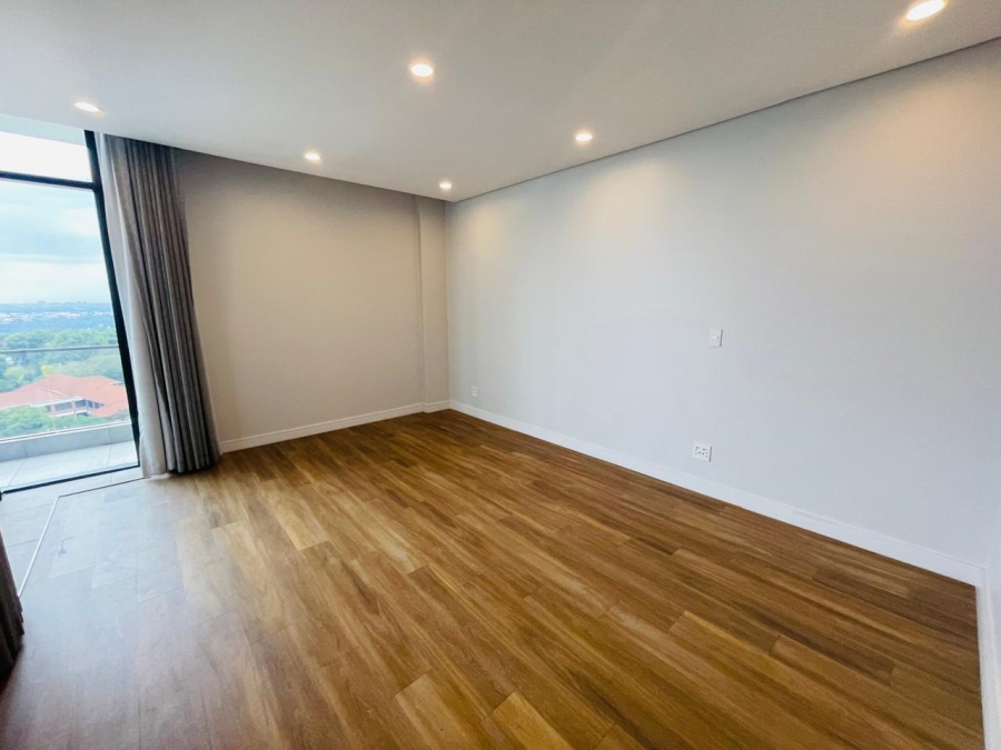 To Let 3 Bedroom Property for Rent in Illovo Gauteng