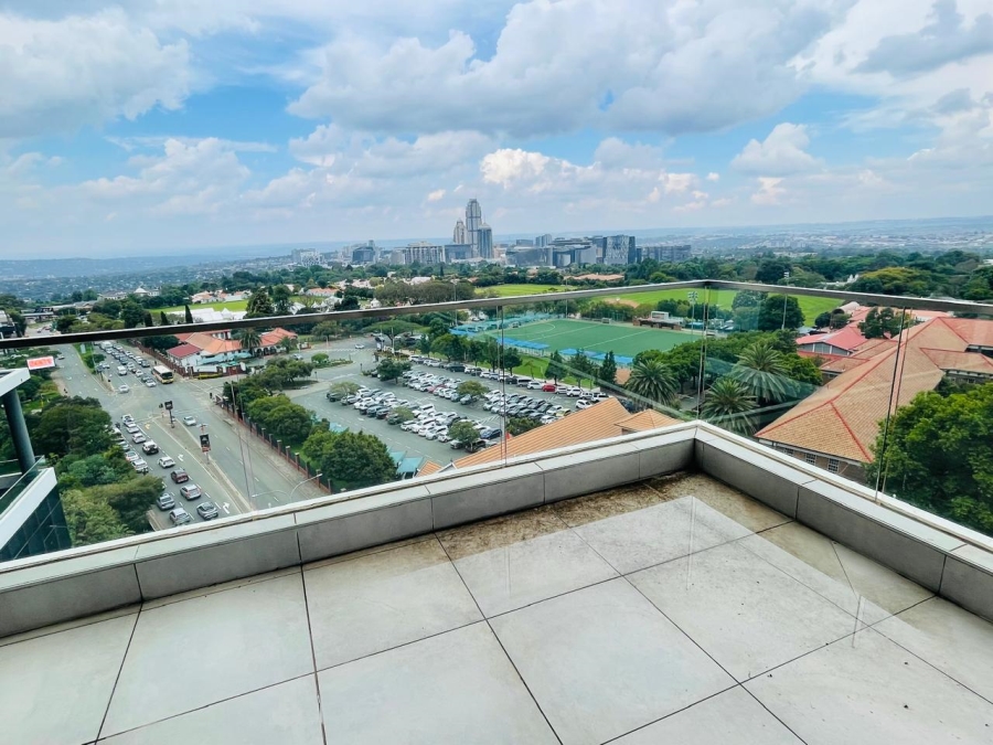 To Let 3 Bedroom Property for Rent in Illovo Gauteng