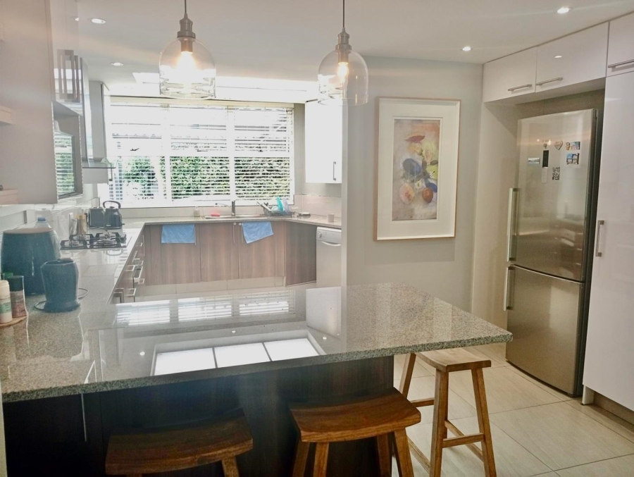 To Let 3 Bedroom Property for Rent in Atholl Gauteng