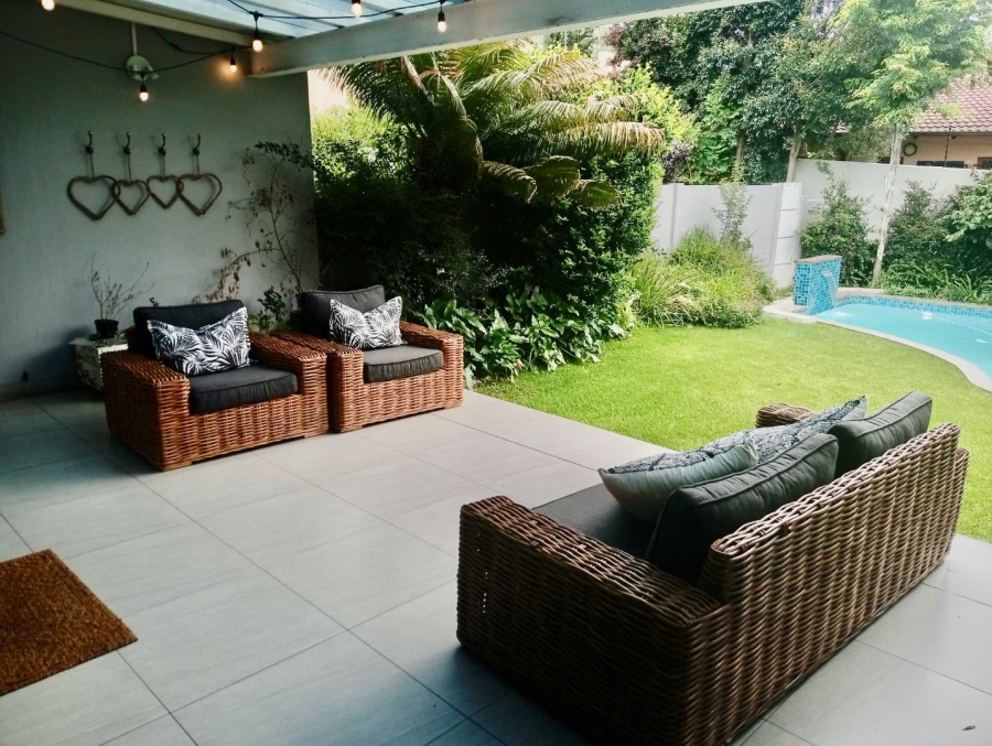 To Let 3 Bedroom Property for Rent in Atholl Gauteng