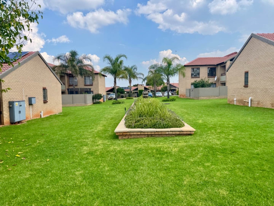 3 Bedroom Property for Sale in Moreleta Park Gauteng