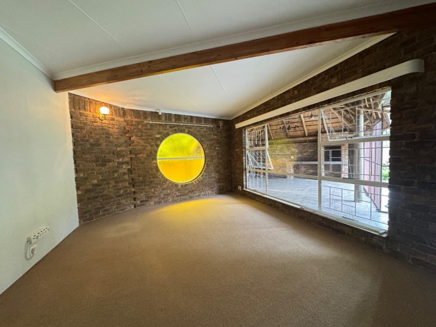 To Let 3 Bedroom Property for Rent in Pierre Van Ryneveld Gauteng