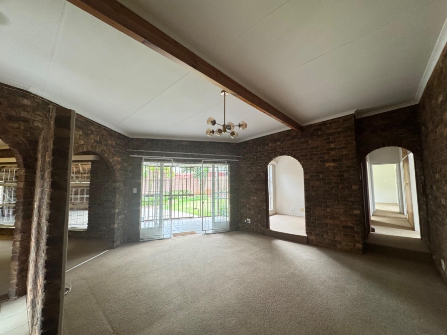 To Let 3 Bedroom Property for Rent in Pierre Van Ryneveld Gauteng