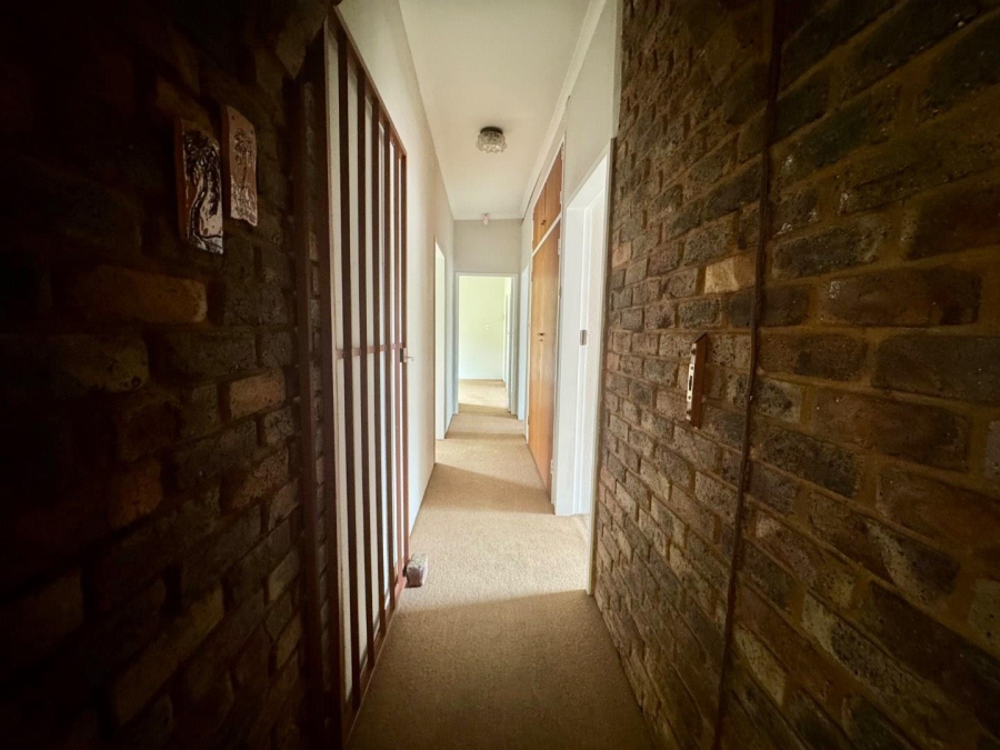 To Let 3 Bedroom Property for Rent in Pierre Van Ryneveld Gauteng