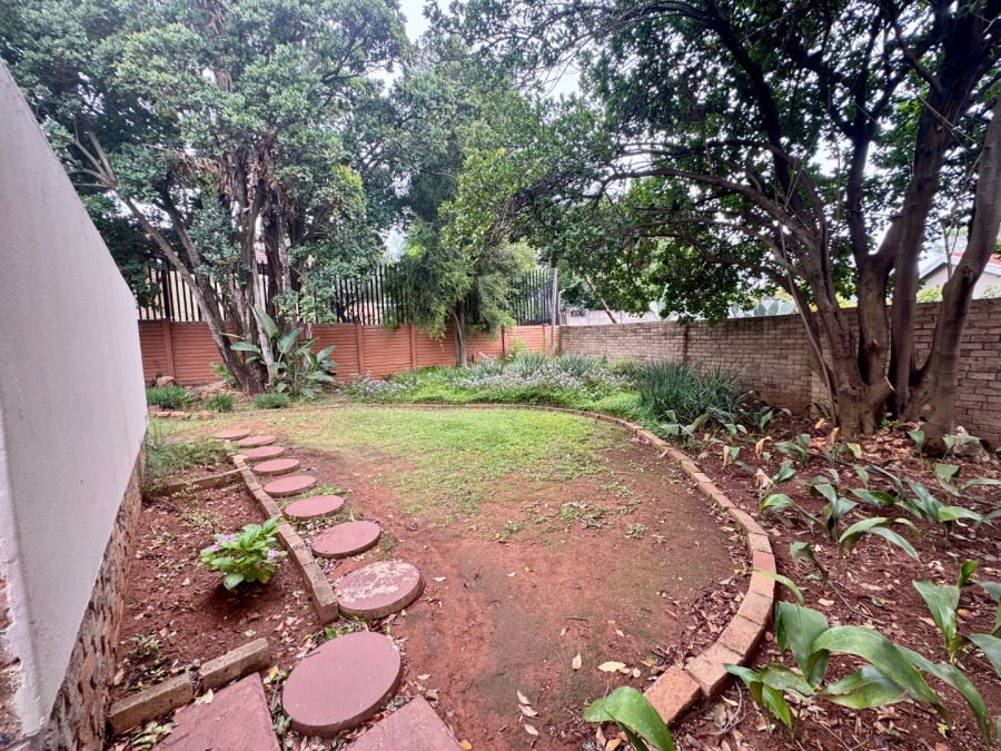 To Let 3 Bedroom Property for Rent in Pierre Van Ryneveld Gauteng