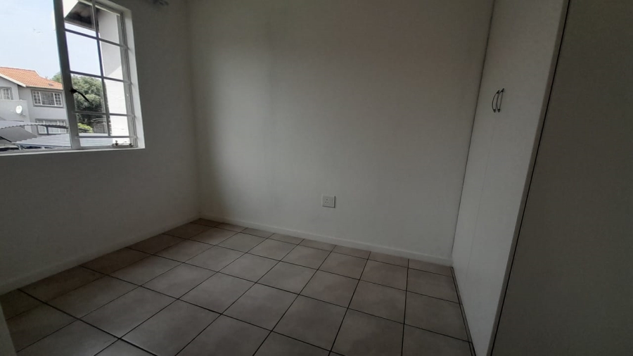 2 Bedroom Property for Sale in Glen Marais Ext 3 Gauteng