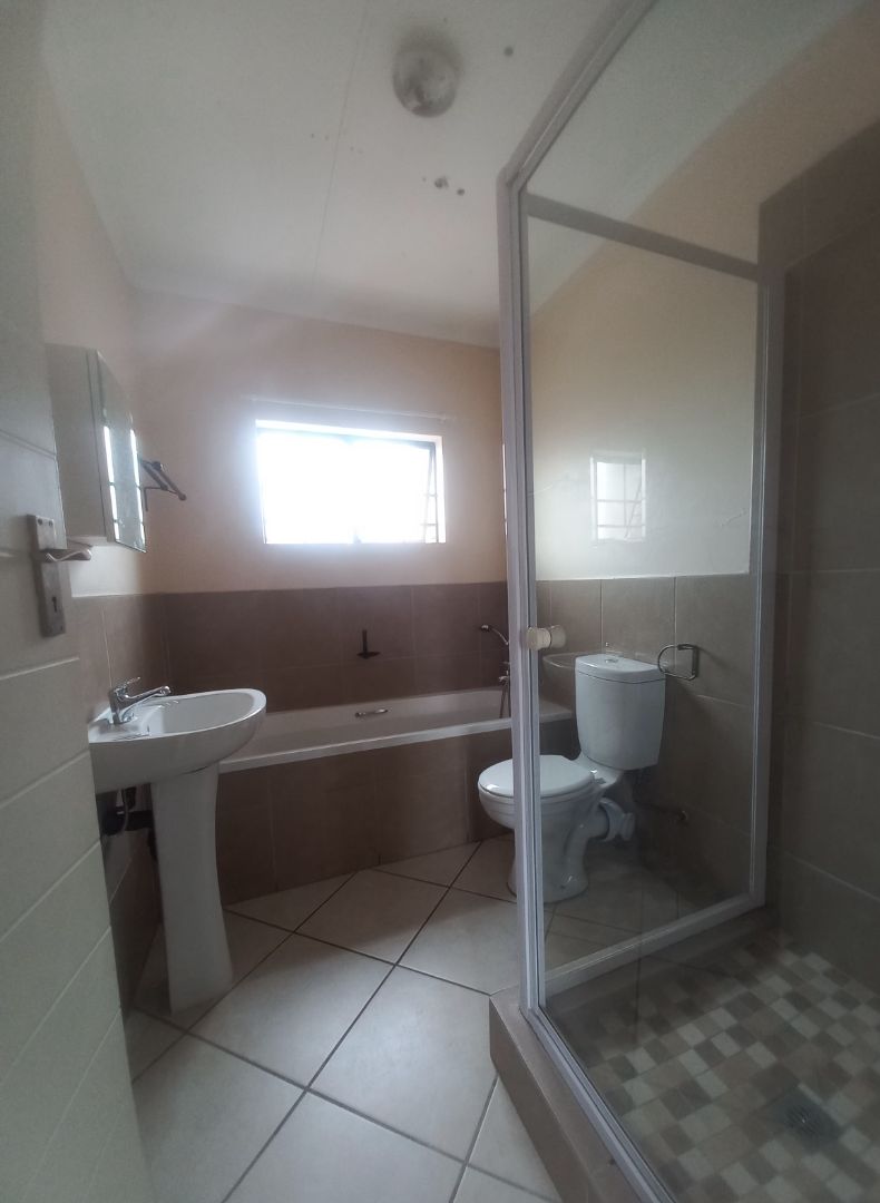 2 Bedroom Property for Sale in Sagewood Gauteng