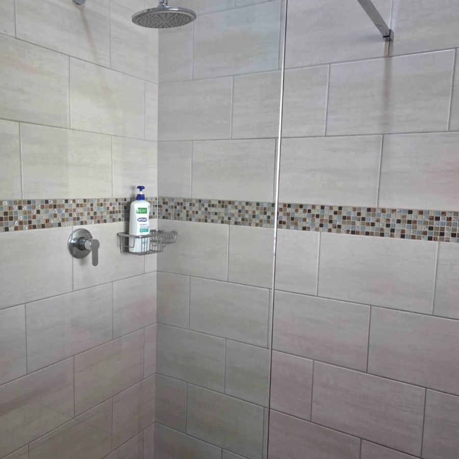 4 Bedroom Property for Sale in Verwoerdpark Gauteng