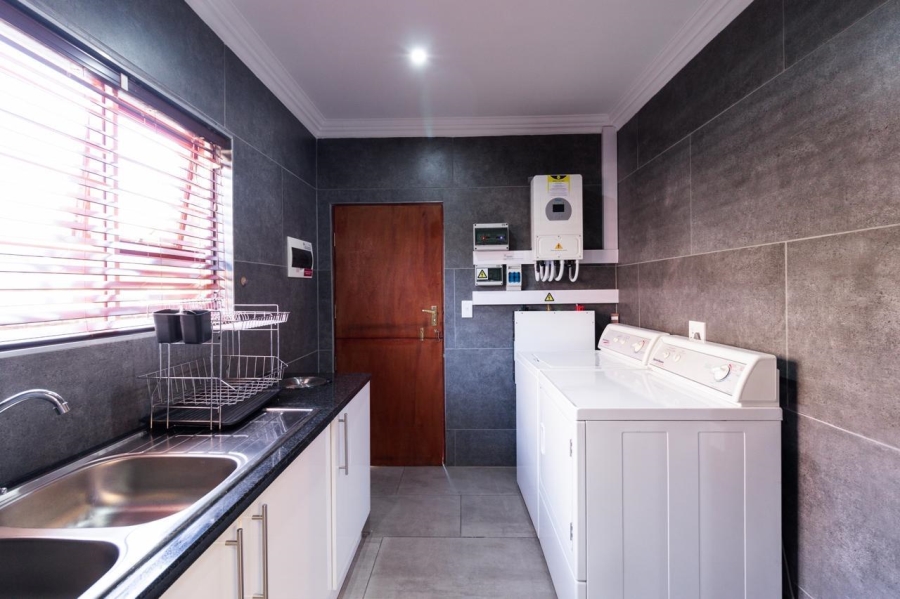 3 Bedroom Property for Sale in Bartlett Gauteng