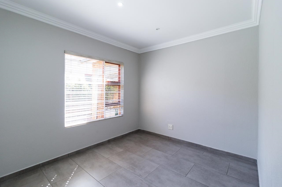 3 Bedroom Property for Sale in Bartlett Gauteng