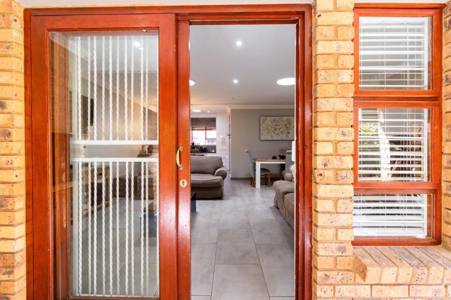 3 Bedroom Property for Sale in Bartlett Gauteng