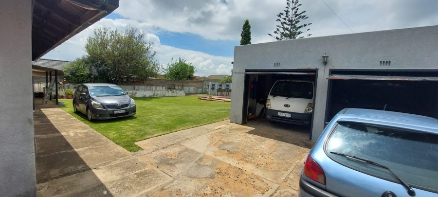3 Bedroom Property for Sale in Tulisa Park Gauteng
