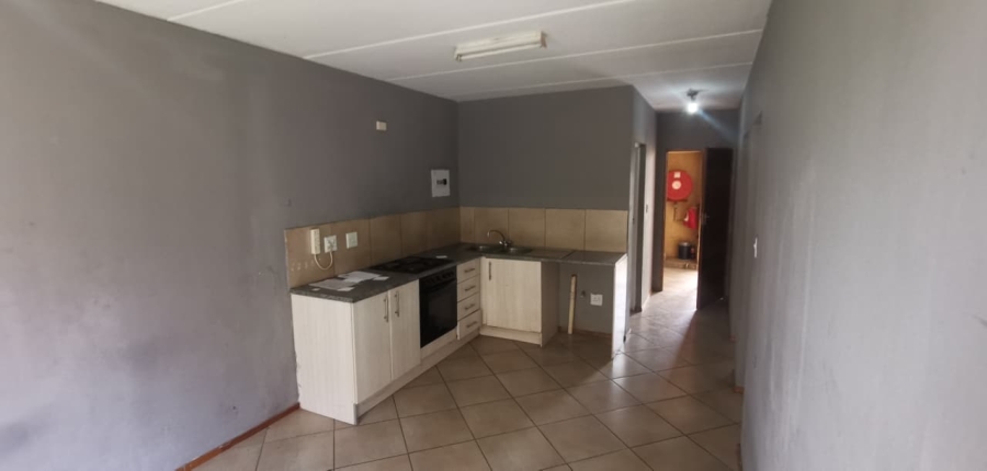 2 Bedroom Property for Sale in Albertsdal Gauteng
