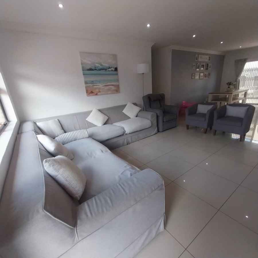 3 Bedroom Property for Sale in Raceview Gauteng