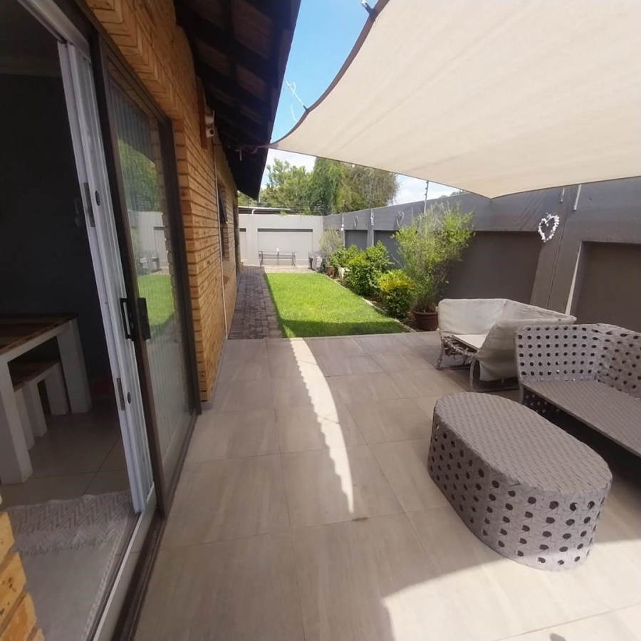 3 Bedroom Property for Sale in Raceview Gauteng