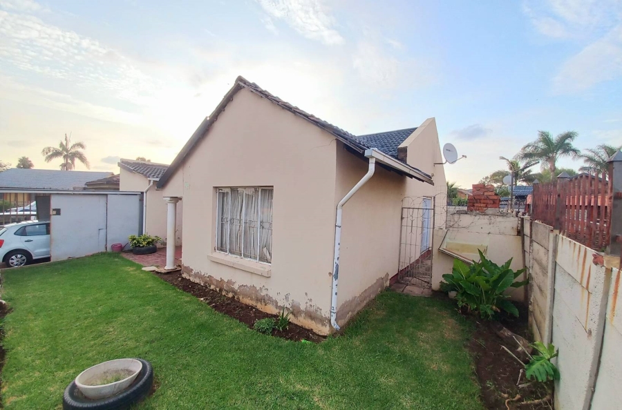 3 Bedroom Property for Sale in Elandspoort Gauteng