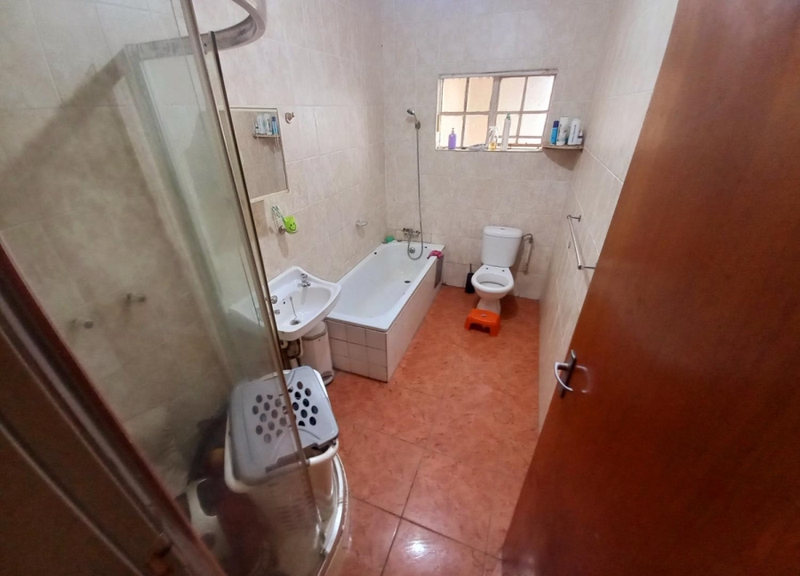 3 Bedroom Property for Sale in Elandspoort Gauteng