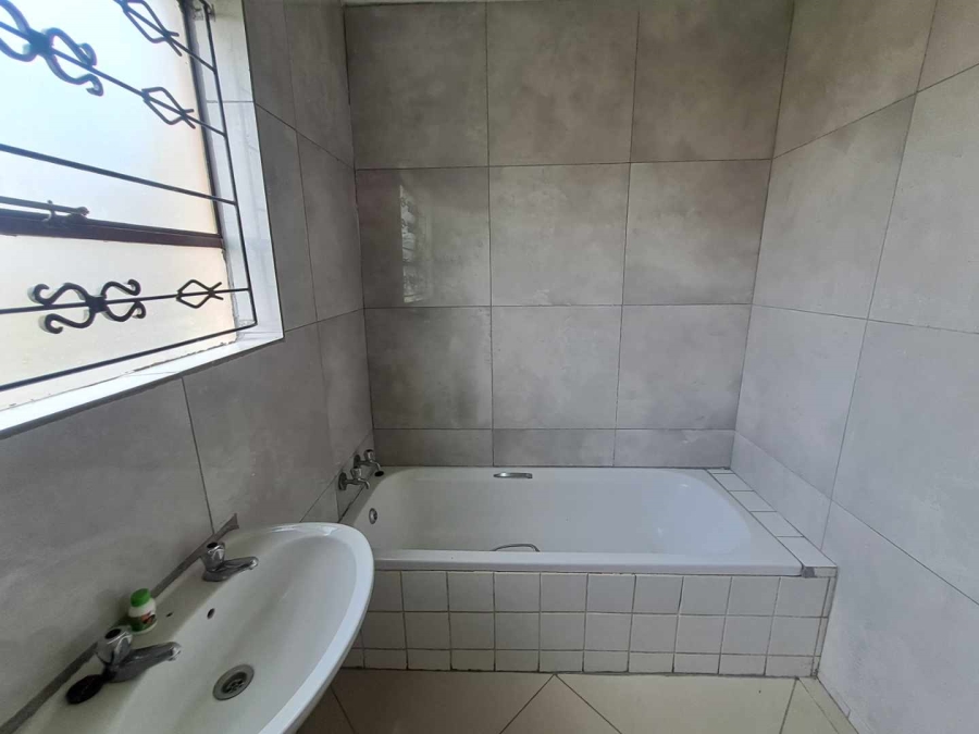 3 Bedroom Property for Sale in Olievenhoutbosch A H Gauteng