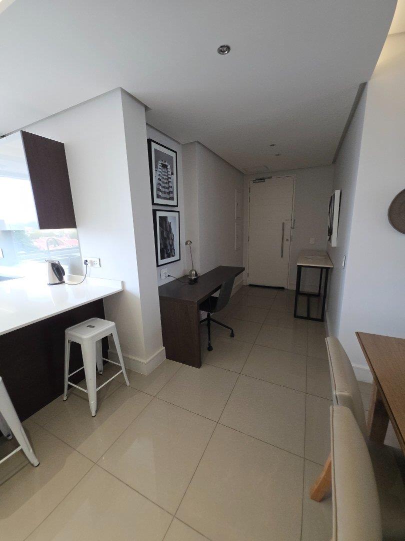 To Let 2 Bedroom Property for Rent in Sandown Gauteng