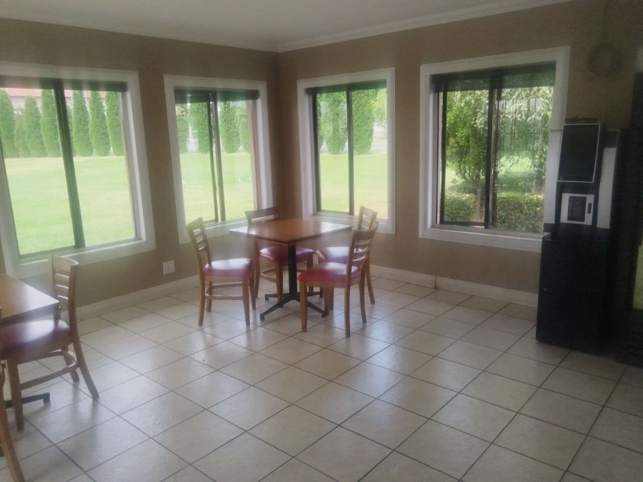 1 Bedroom Property for Sale in Parkrand Gauteng