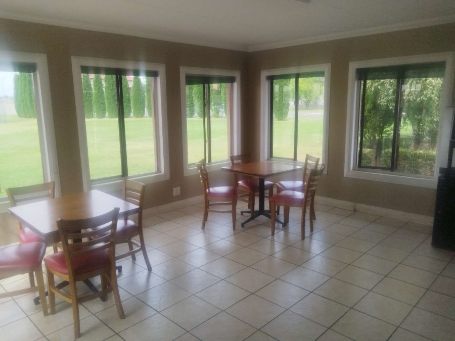 1 Bedroom Property for Sale in Parkrand Gauteng
