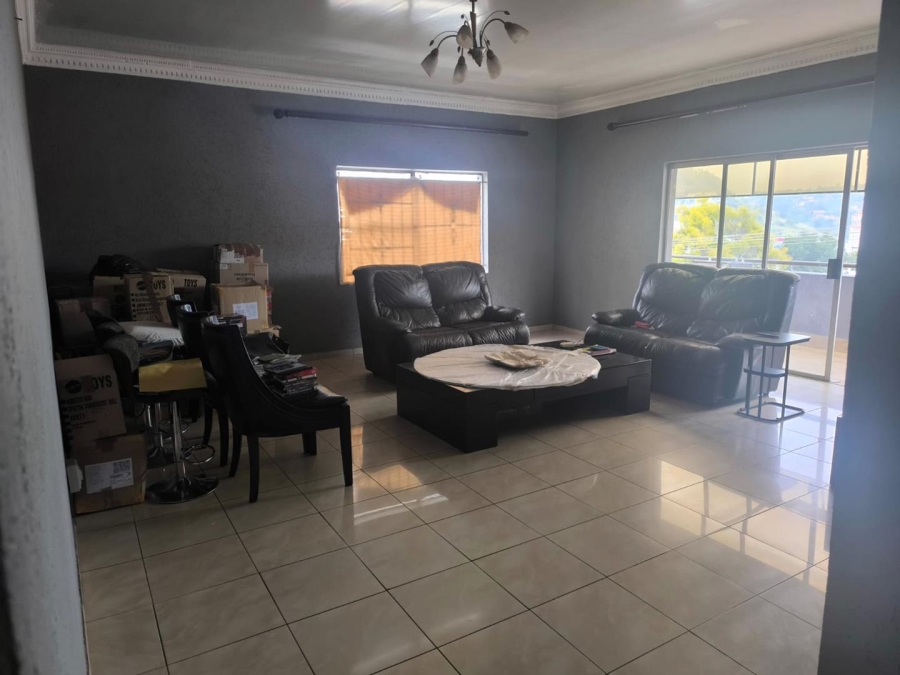 4 Bedroom Property for Sale in Oakdene Gauteng