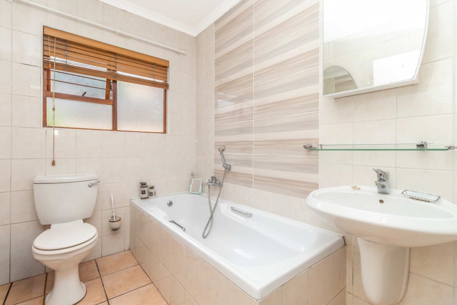 3 Bedroom Property for Sale in Sundowner Gauteng