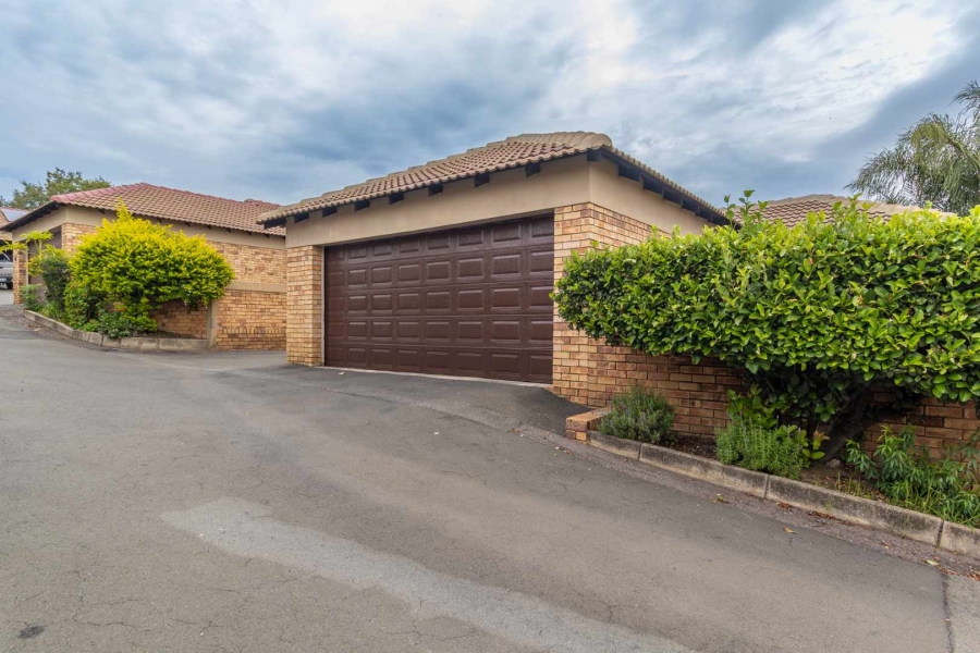 3 Bedroom Property for Sale in Sundowner Gauteng