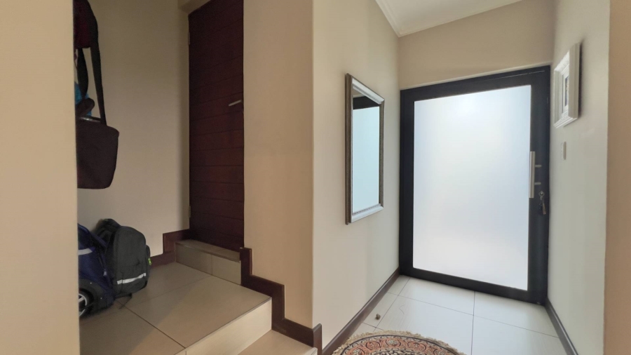 4 Bedroom Property for Sale in Midstream Ridge Gauteng